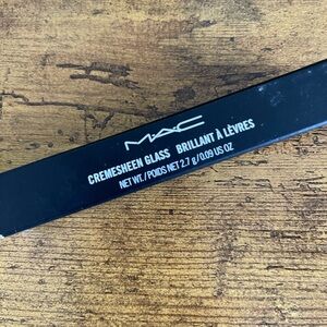 MAC Cremesheen Glass Pagoda